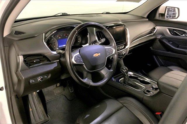 2021 Chevrolet Traverse Vehicle Photo in KANSAS CITY, MO 64114-4502