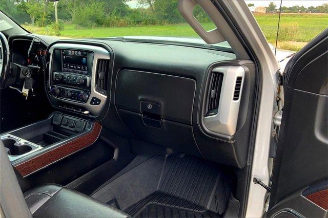 2019 GMC Sierra 2500 HD Vehicle Photo in TOPEKA, KS 66609-0000
