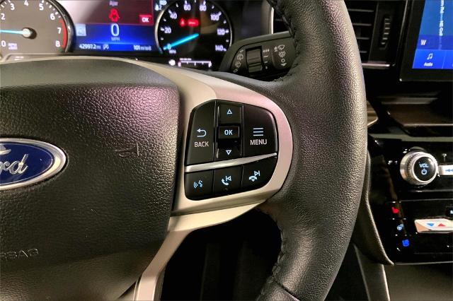 2023 Ford Explorer Vehicle Photo in Lees Summit, MO 64086