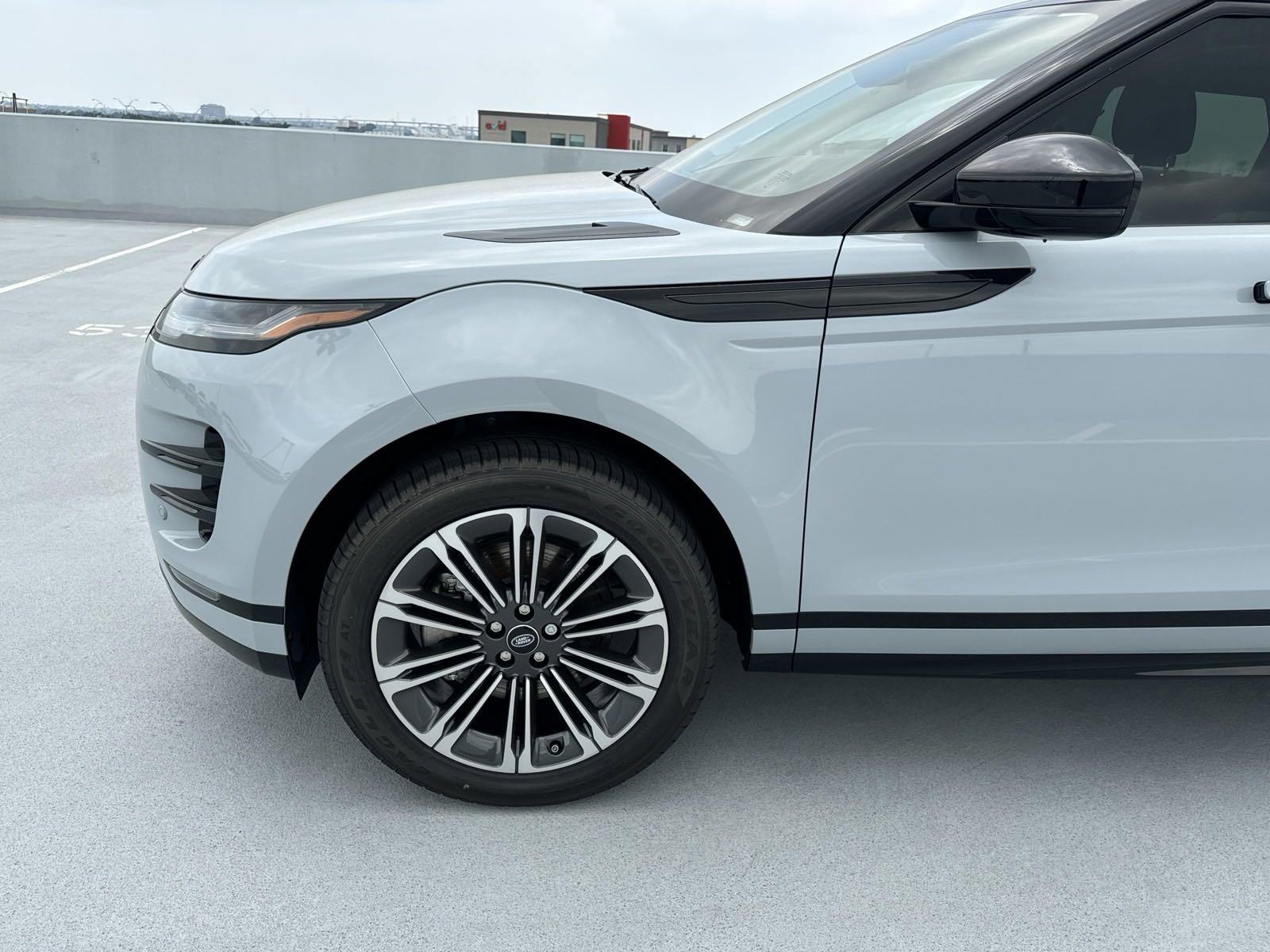 2024 Range Rover Evoque Vehicle Photo in AUSTIN, TX 78717