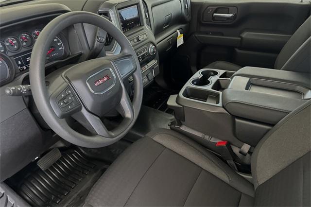 2024 GMC Sierra 2500 HD Vehicle Photo in ELK GROVE, CA 95757-8703