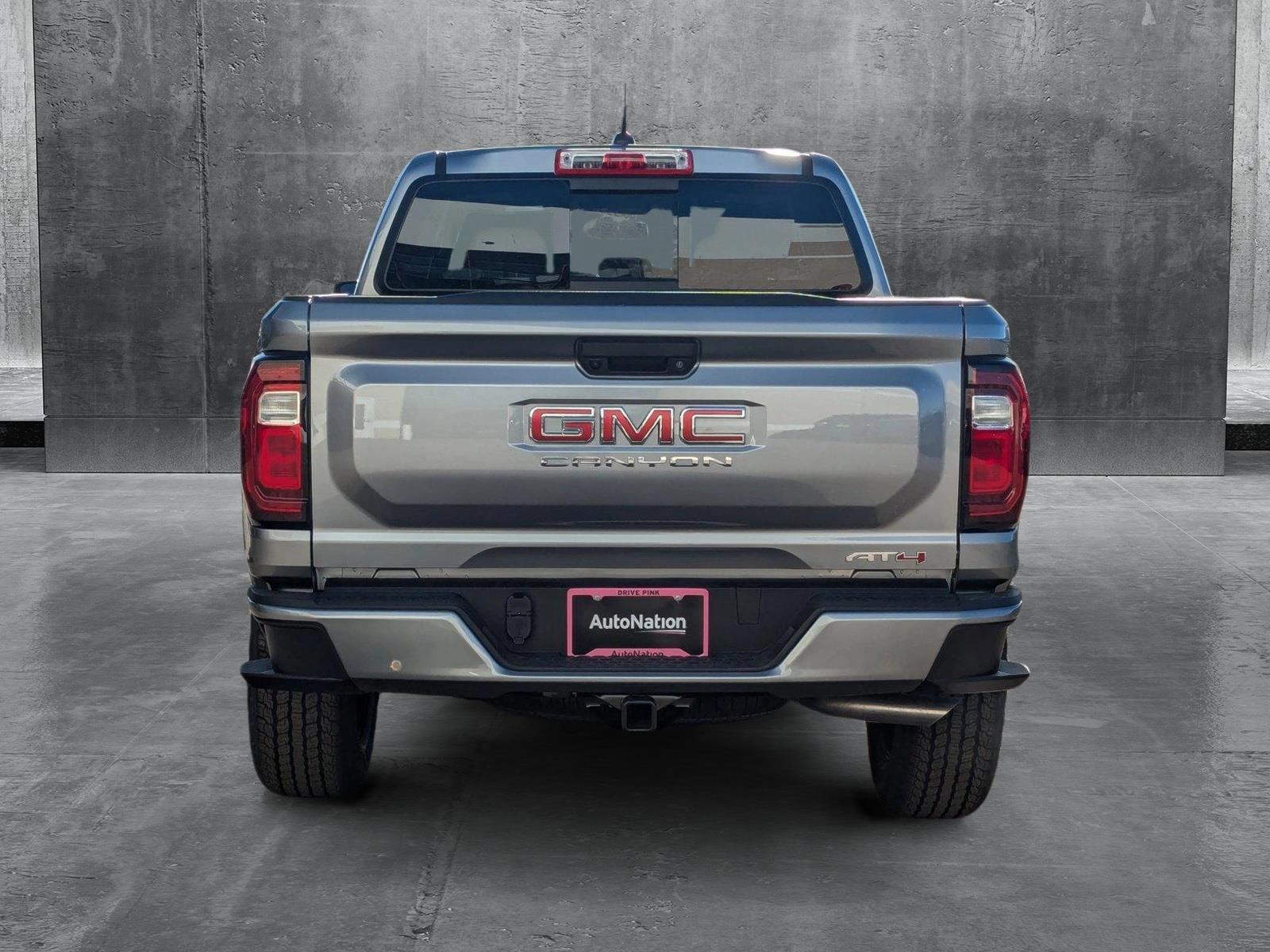 2024 GMC Canyon Vehicle Photo in LONE TREE, CO 80124-2750