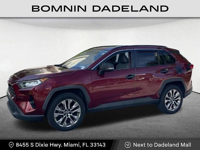 Used 2020 Toyota RAV4 XLE Premium with VIN 2T3C1RFV4LW060218 for sale in Miami, FL