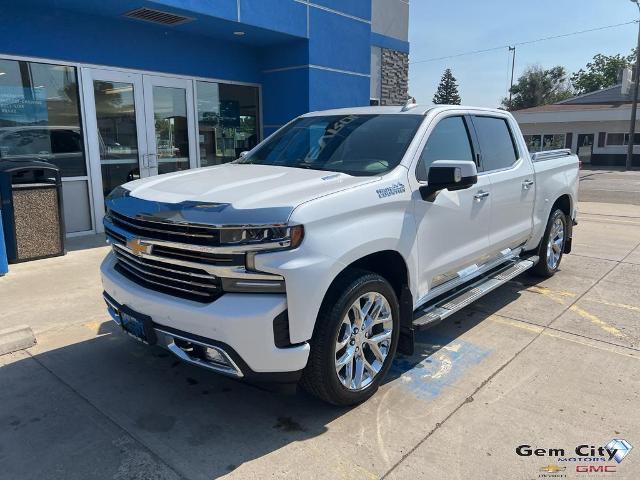 Used 2021 Chevrolet Silverado 1500 High Country with VIN 3GCUYHET5MG286330 for sale in Sidney, MT