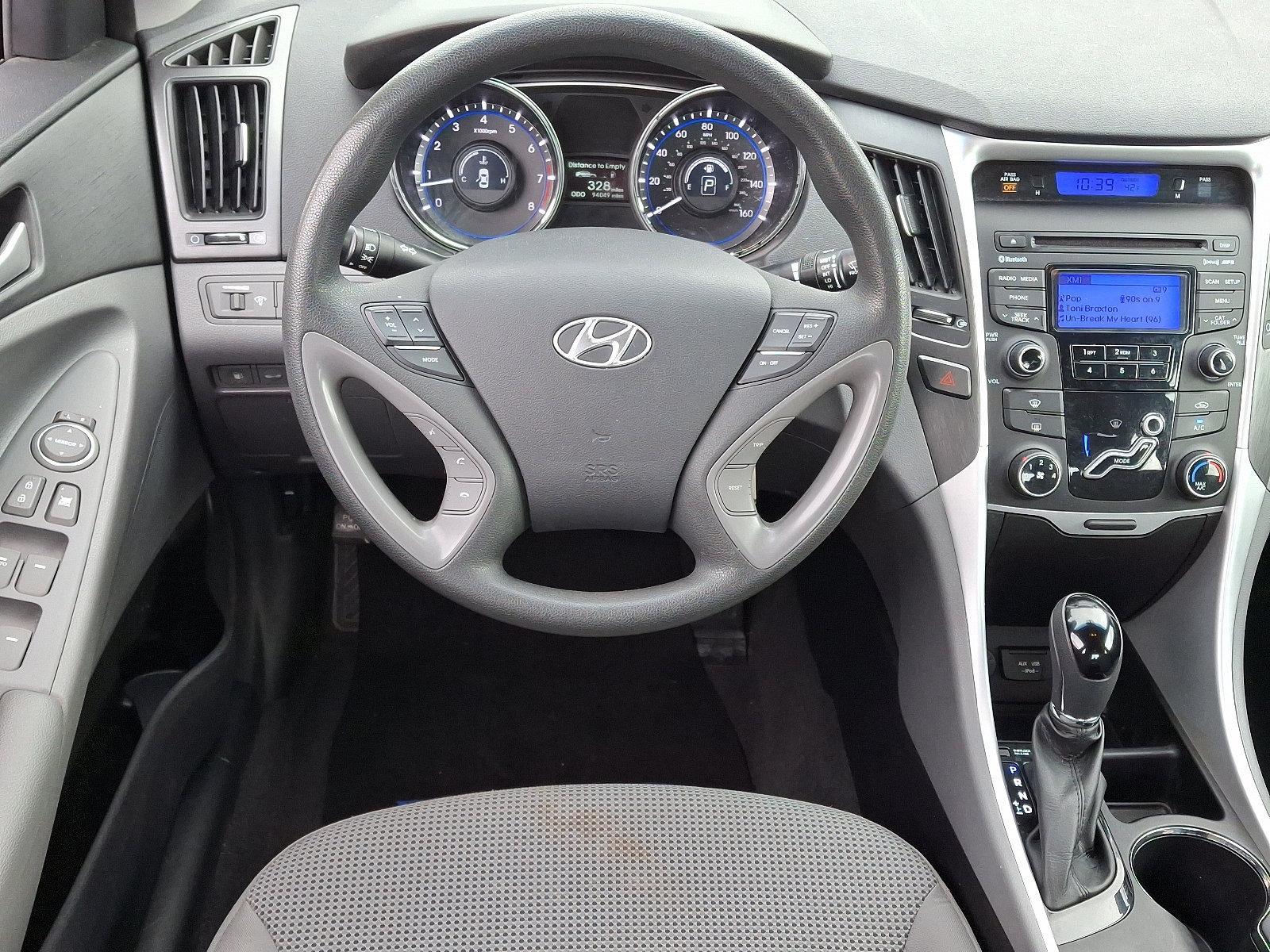 2013 Hyundai SONATA Vehicle Photo in BETHLEHEM, PA 18017