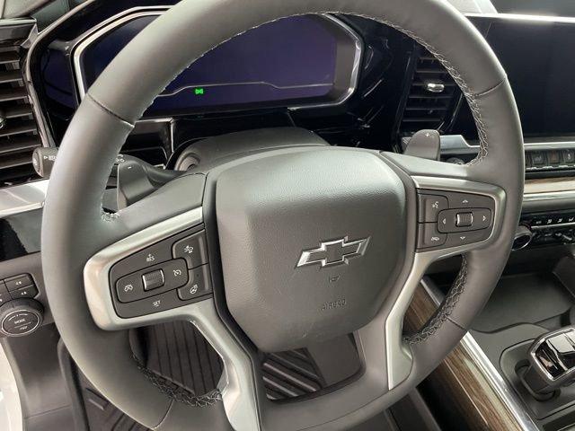 2025 Chevrolet Silverado 1500 Vehicle Photo in PHOENIX, AZ 85014-3381