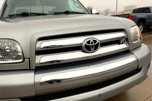 2004 Toyota Tundra Vehicle Photo in TOPEKA, KS 66609-0000