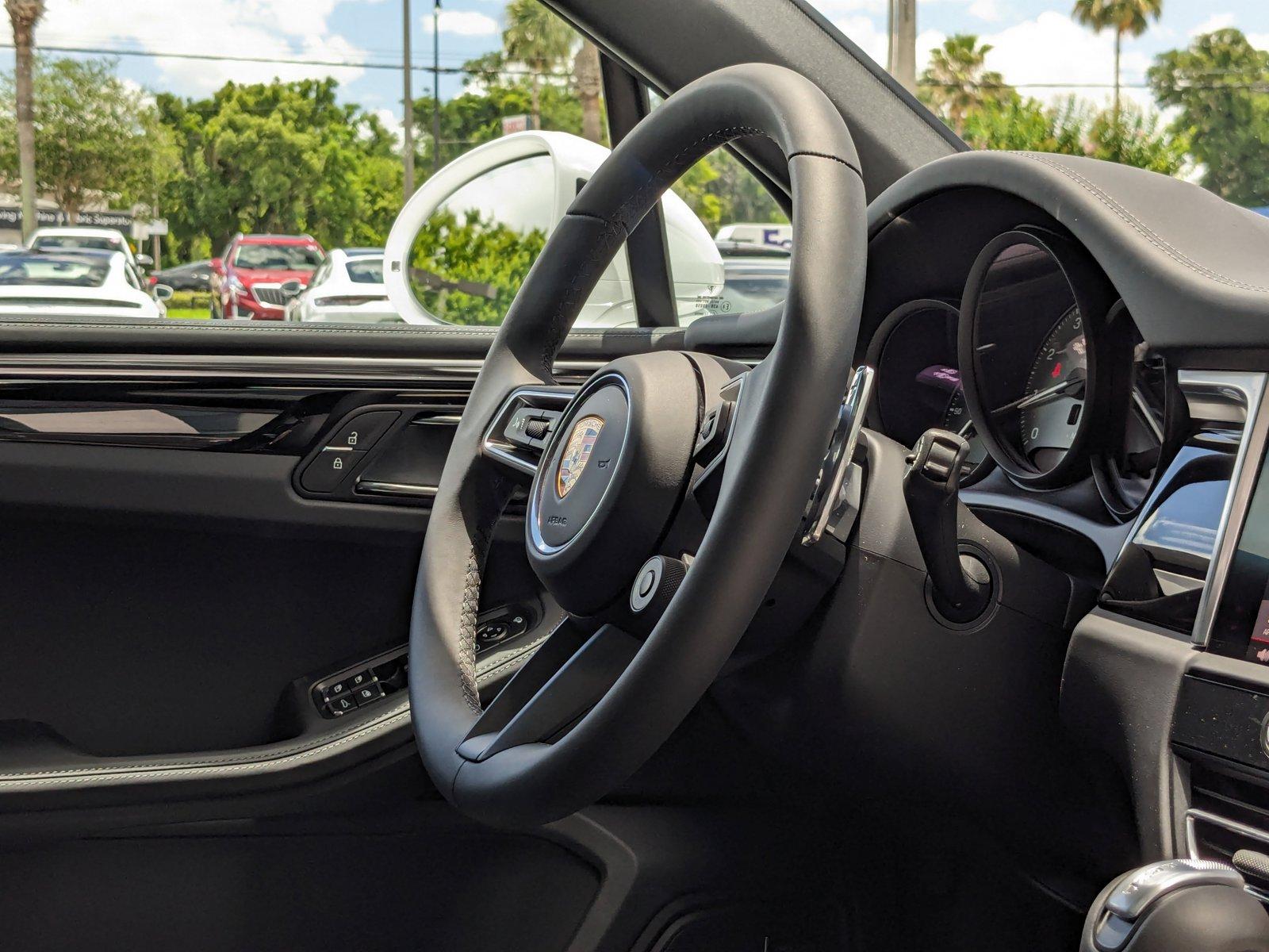 2024 Porsche Macan Vehicle Photo in Maitland, FL 32751