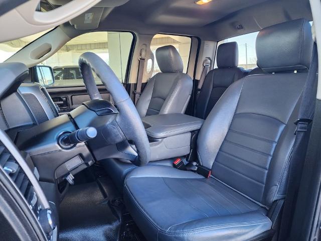 2019 Ram 1500 Classic Vehicle Photo in PARIS, TX 75460-2116