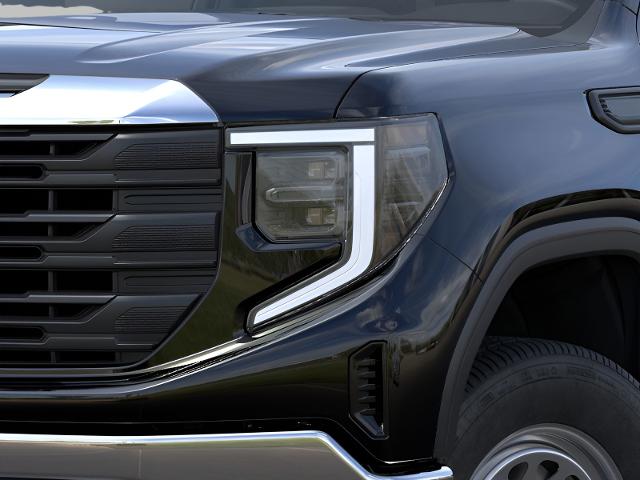 2025 GMC Sierra 1500 Vehicle Photo in GREEN BAY, WI 54303-3330