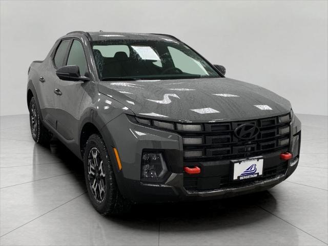 2025 Hyundai SANTA CRUZ Vehicle Photo in Appleton, WI 54913