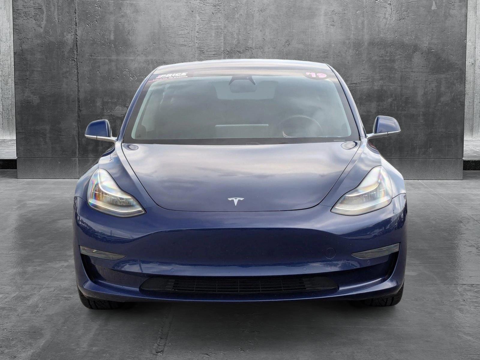 2019 Tesla Model 3 Vehicle Photo in Clearwater, FL 33764