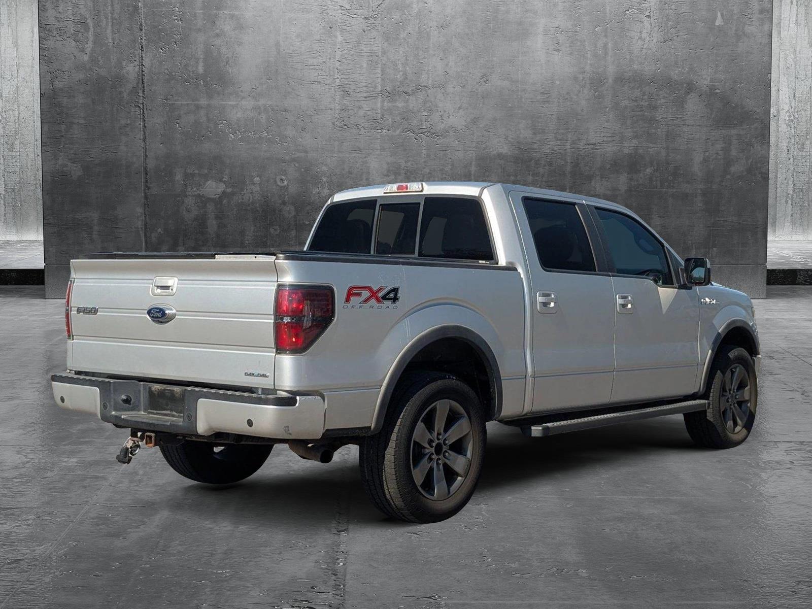 2014 Ford F-150 Vehicle Photo in St. Petersburg, FL 33713