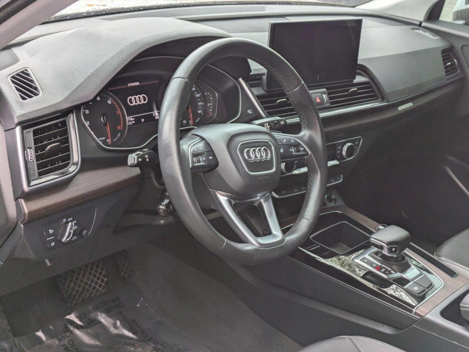 2022 Audi Q5 Vehicle Photo in Tampa, FL 33614