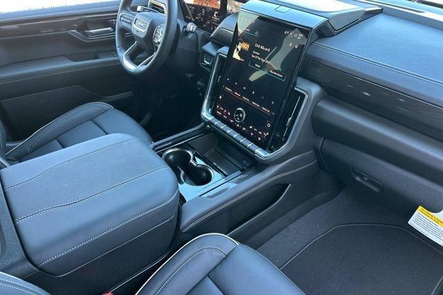 2025 GMC Yukon XL Vehicle Photo in STOCKTON, CA 95212-2838
