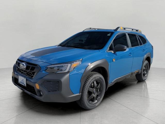 2025 Subaru Outback Vehicle Photo in Green Bay, WI 54304
