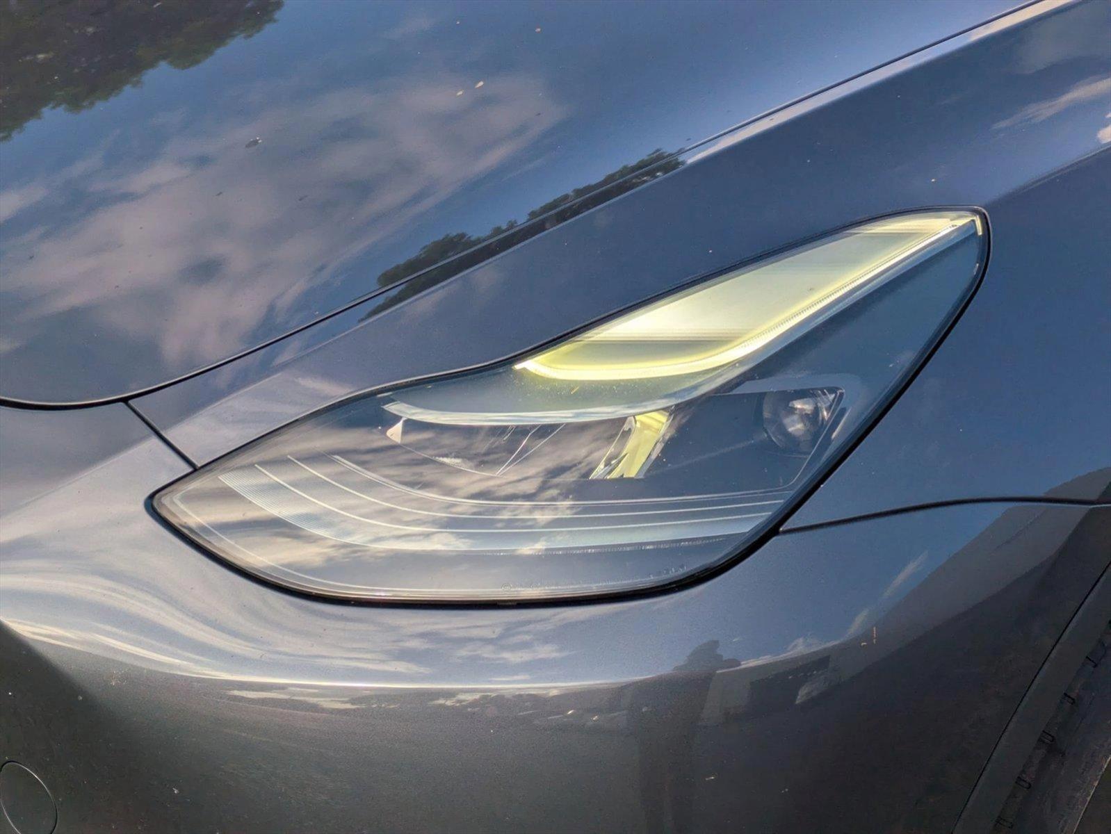2022 Tesla Model Y Vehicle Photo in WEST PALM BEACH, FL 33407-3296