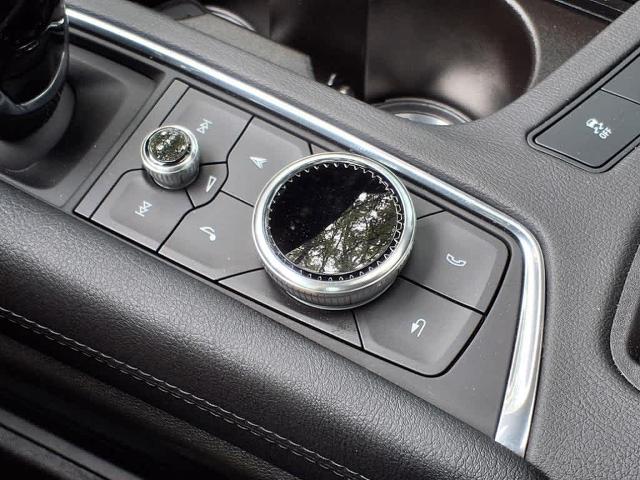 2024 Cadillac XT5 Vehicle Photo in San Antonio, TX 78230-1001