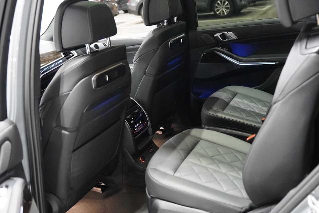 2025 BMW X7 xDrive40i Vehicle Photo in GRAPEVINE, TX 76051