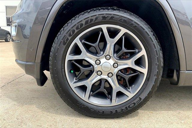 2019 Jeep Grand Cherokee Vehicle Photo in TOPEKA, KS 66609-0000