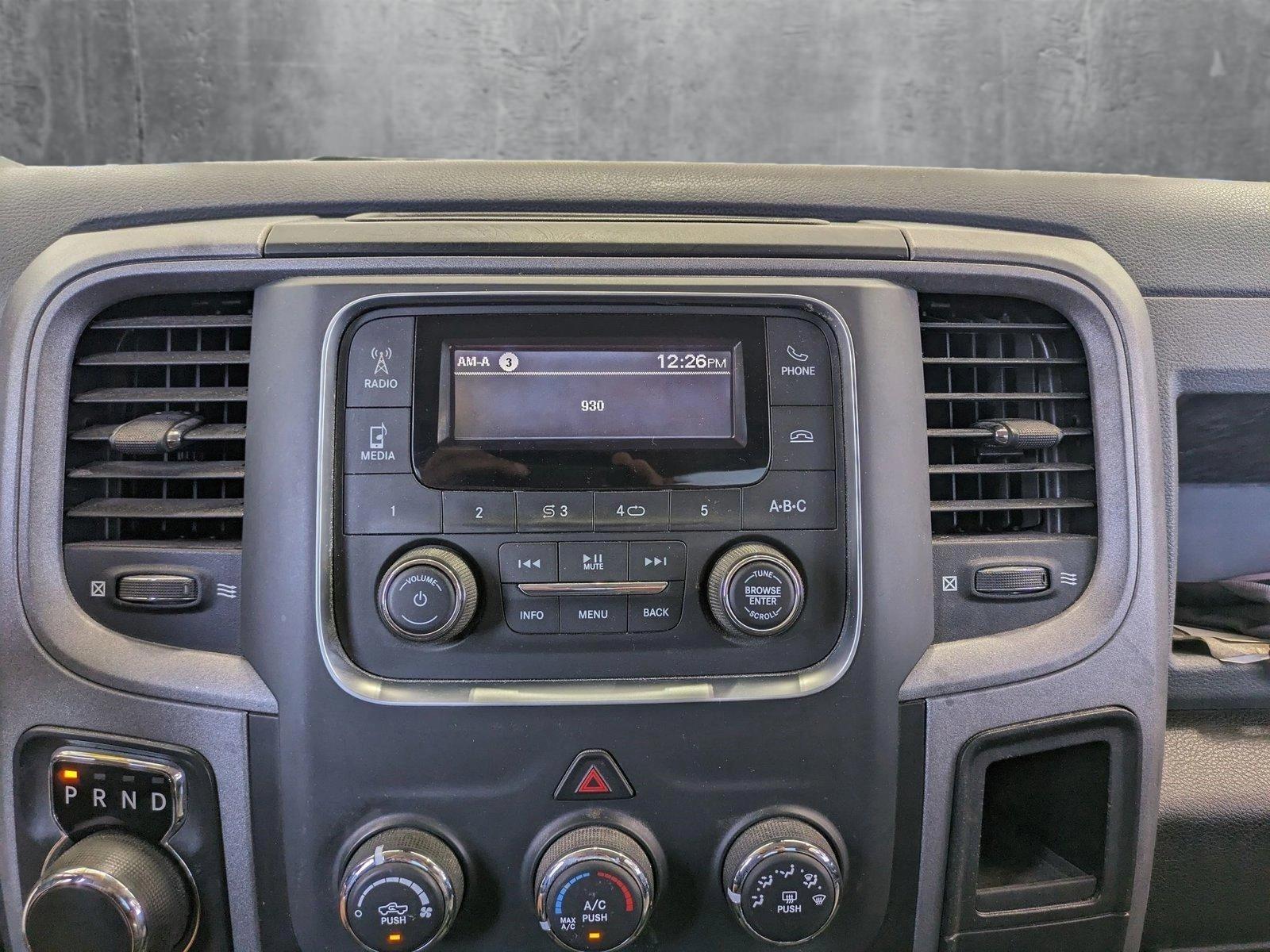 2019 Ram 1500 Classic Vehicle Photo in Bradenton, FL 34207