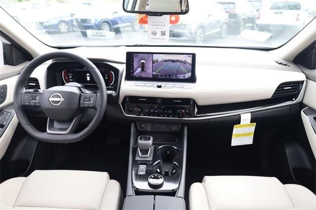 2025 Nissan Rogue Vehicle Photo in Hazelwood, MO 63042