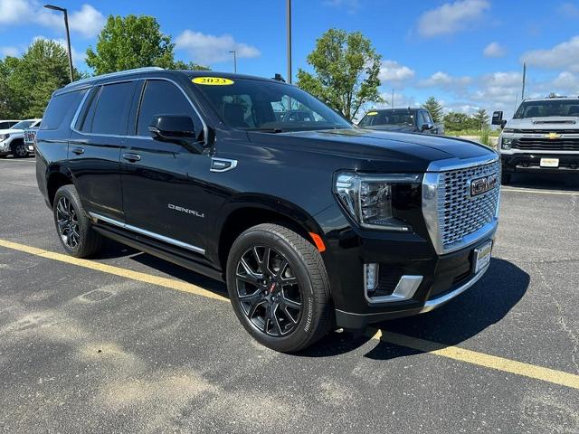 2023 GMC Yukon Vehicle Photo in COLUMBIA, MO 65203-3903