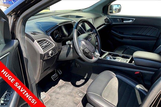 2024 Ford Edge Vehicle Photo in TOPEKA, KS 66609-0000