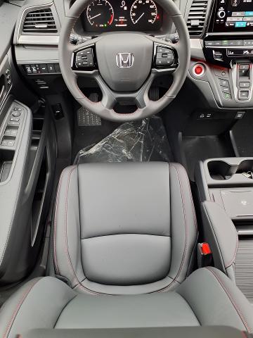 2025 Honda Odyssey Vehicle Photo in Oshkosh, WI 54904