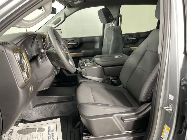 2024 GMC Sierra 1500 Vehicle Photo in GILBERT, AZ 85297-0402