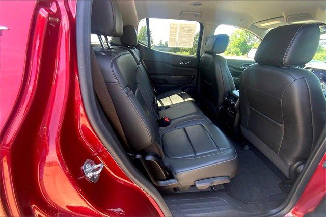 2023 GMC Acadia Vehicle Photo in TOPEKA, KS 66609-0000