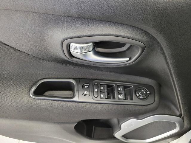 2018 Jeep Renegade Vehicle Photo in Neenah, WI 54956