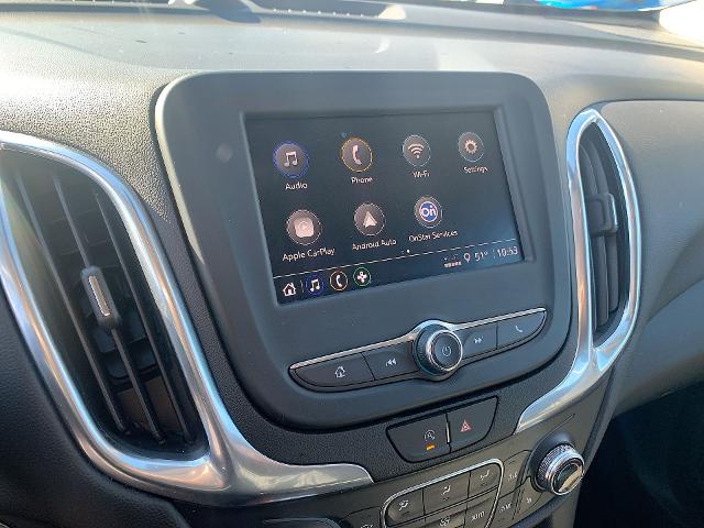 2022 Chevrolet Equinox Vehicle Photo in MOON TOWNSHIP, PA 15108-2571