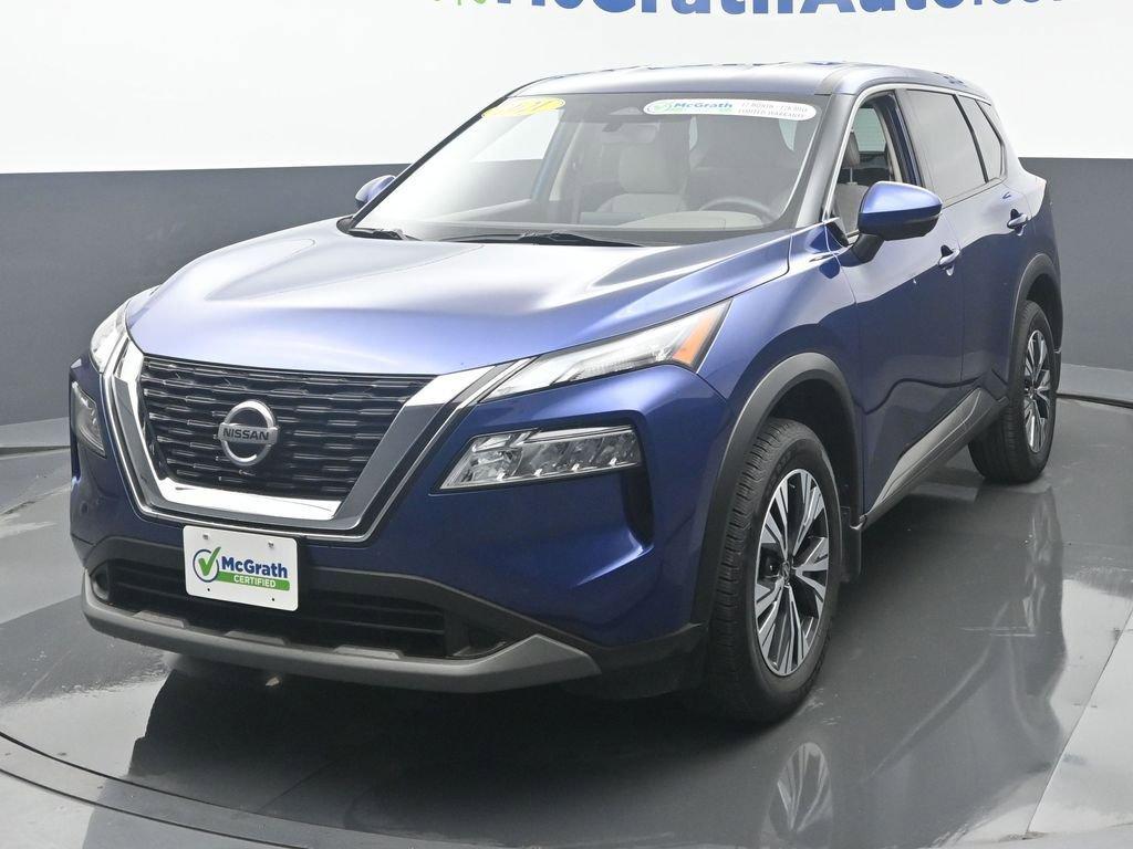 2021 Nissan Rogue Vehicle Photo in Marion, IA 52302