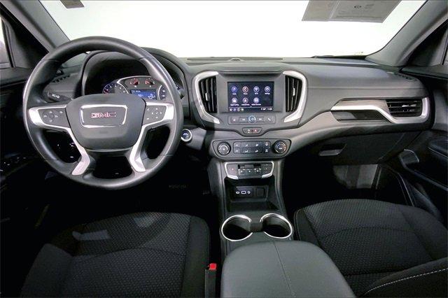 2024 GMC Terrain Vehicle Photo in KANSAS CITY, MO 64114-4502
