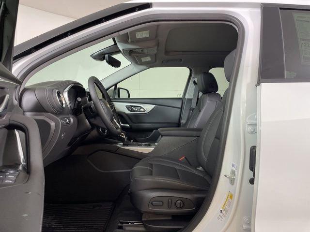 2025 Chevrolet Blazer Vehicle Photo in PHOENIX, AZ 85014-3381