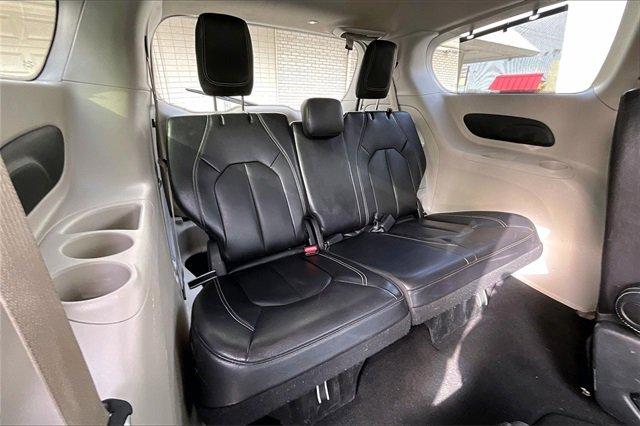 2022 Chrysler Pacifica Vehicle Photo in INDEPENDENCE, MO 64055-1314