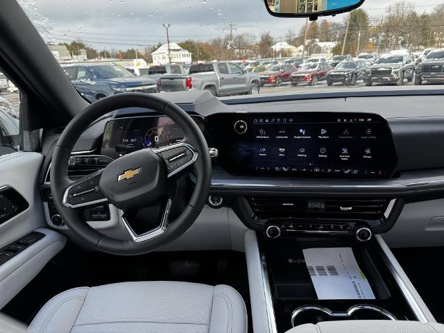 2025 Chevrolet Suburban Vehicle Photo in GARDNER, MA 01440-3110