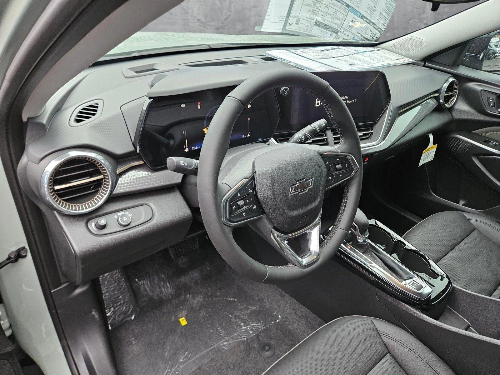 2025 Chevrolet Trax Vehicle Photo in NORTH RICHLAND HILLS, TX 76180-7199