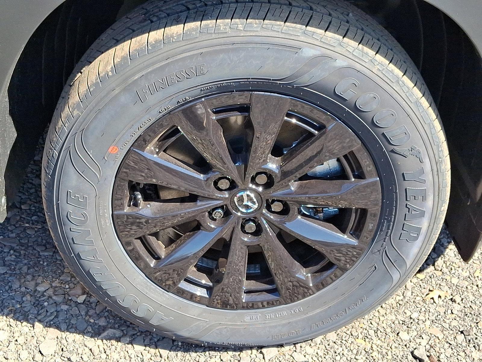 2025 Mazda CX-50 Hybrid Vehicle Photo in Trevose, PA 19053