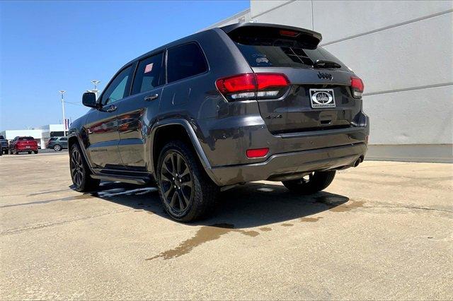 2019 Jeep Grand Cherokee Vehicle Photo in TOPEKA, KS 66609-0000