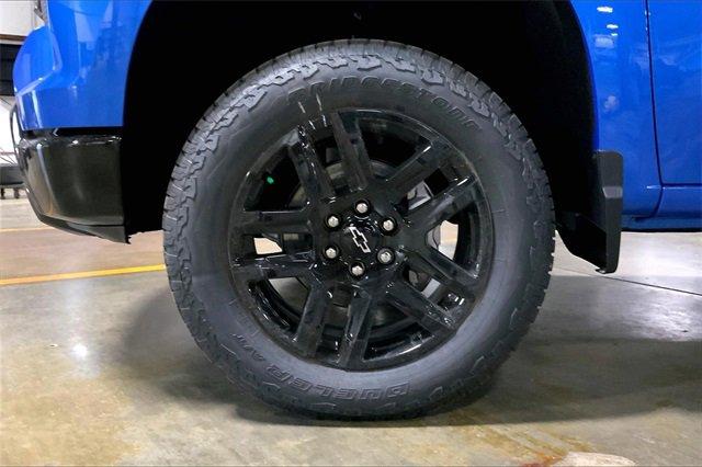 2025 Chevrolet Silverado 1500 Vehicle Photo in KANSAS CITY, MO 64114-4502