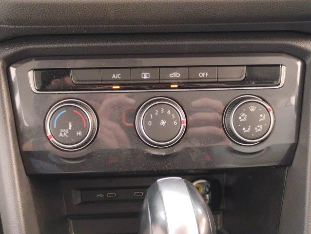 2020 Volkswagen Tiguan Vehicle Photo in PINEVILLE, NC 28134-8495