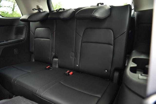 2025 Nissan Pathfinder Vehicle Photo in Ballwin, MO 63011