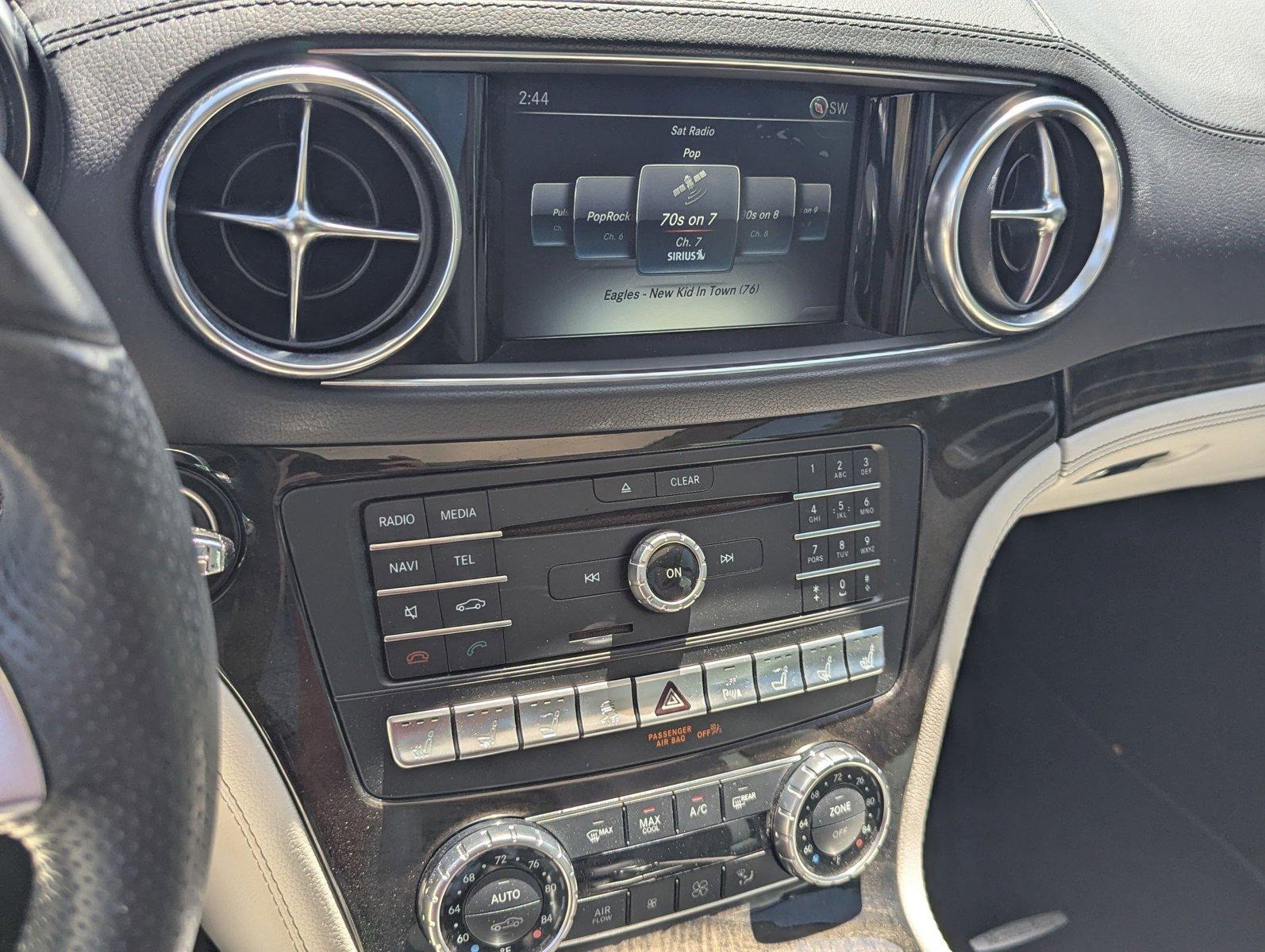 2018 Mercedes-Benz SL Vehicle Photo in Delray Beach, FL 33444