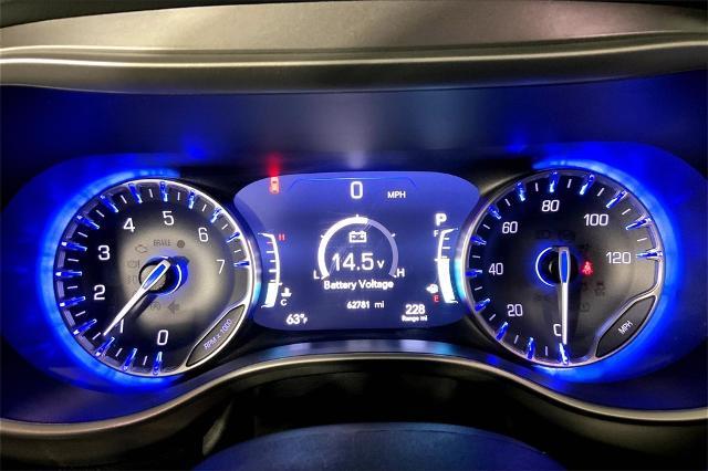 2023 Chrysler Pacifica Vehicle Photo in Lees Summit, MO 64086