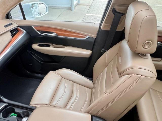 2017 Cadillac XT5 Vehicle Photo in EFFINGHAM, IL 62401-2832