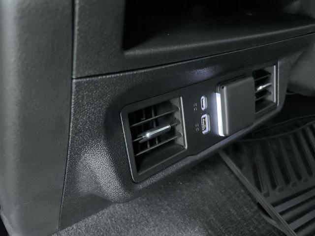 2024 GMC Sierra 1500 Vehicle Photo in GILBERT, AZ 85297-0402