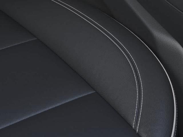 2025 Buick Enclave Vehicle Photo in ZELIENOPLE, PA 16063-2910