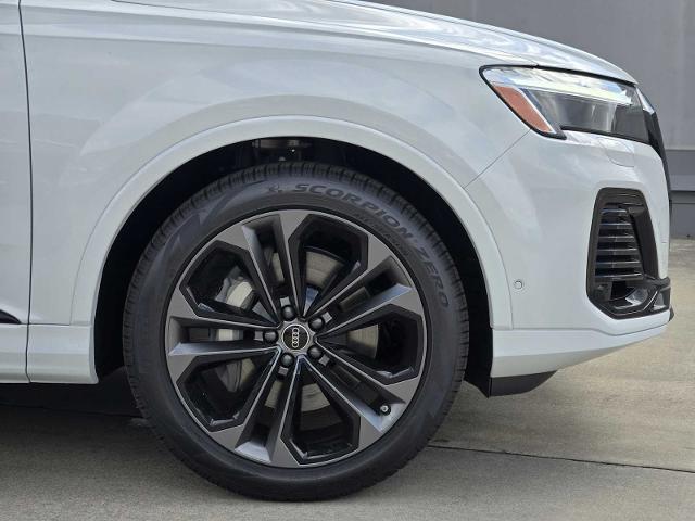2025 Audi Q7 Vehicle Photo in SUGAR LAND, TX 77478